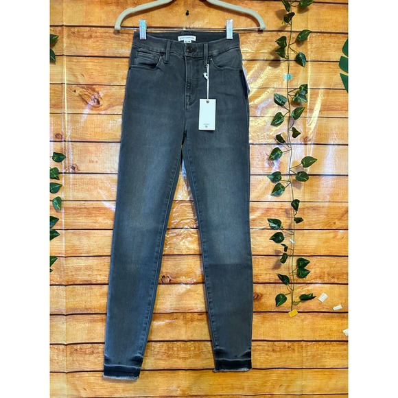 Good American Good Legs Straight Jeans in Gray Size 00/24 Faded Hem - Picture 1 of 10